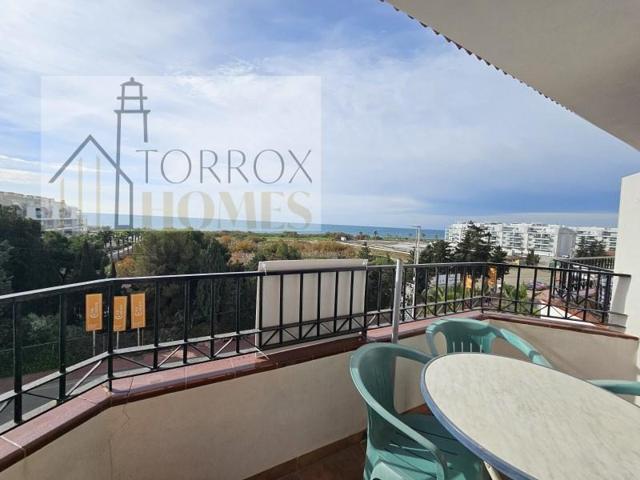 Piso en venta en Torrox photo 0