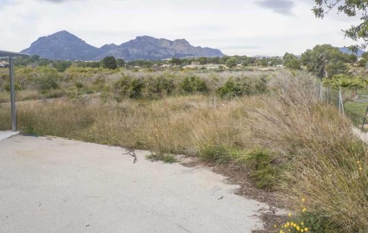 Chalet en venta en Alfaz del Pi, Alfaz del Pi photo 0