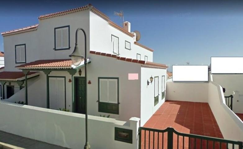 Casa en venta en Arico, Abades photo 0