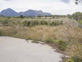 Casa con terreno en venta en Alfaz del Pi photo 0