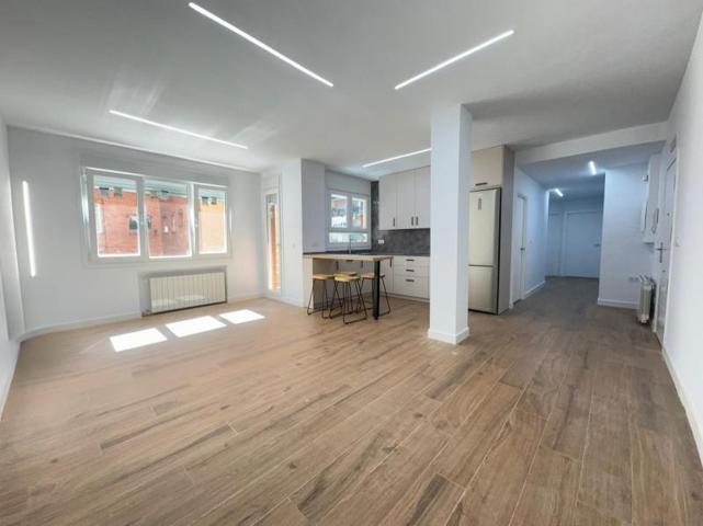 Piso en venta en Badajoz, Centro photo 0