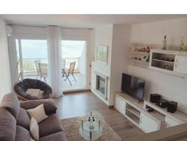 Piso en venta en Roses photo 0