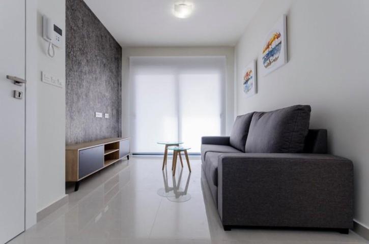 Apartamento en venta en Pilar de la Horadada, La Torre de la Horadada photo 0