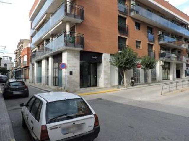 Local comercial en venta en Amposta, Institut photo 0