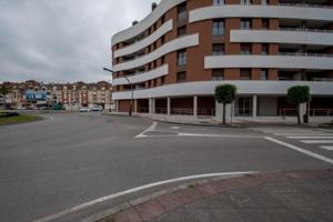 Local comercial en venta en Villaviciosa, Villaviciosa photo 0