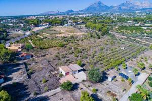 Casa con terreno en venta en Alfaz del Pi, Alfáz del Pí photo 0