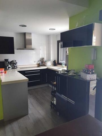 Bungalow en venta en Coria del Río, Coria del Río photo 0