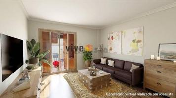 Casa en venta en San Juan de Aznalfarache, Barrio Alto photo 0