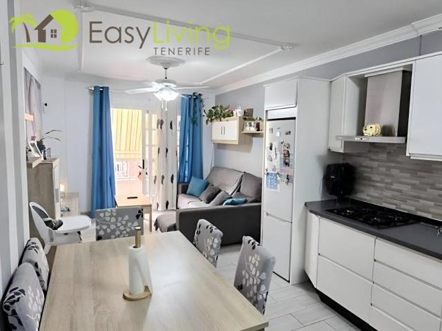 Apartamento en venta en Guía de Isora photo 0