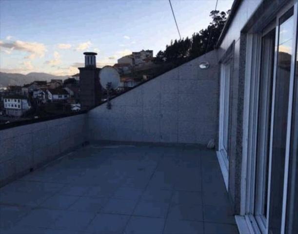 Aticos en venta en Poio, Combarro photo 0