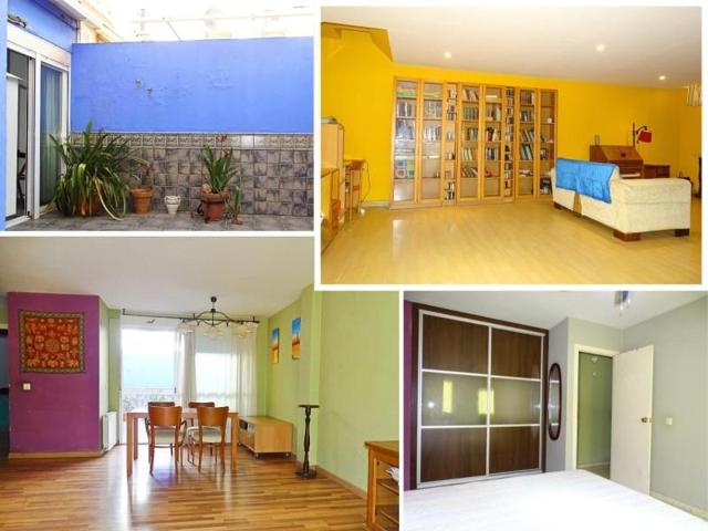 Adosada en venta en Tomares, Centro photo 0