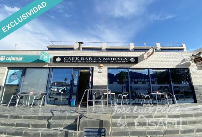 Local comercial en venta en Cartagena photo 0