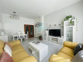 Piso en venta en Parets del Vallès photo 0