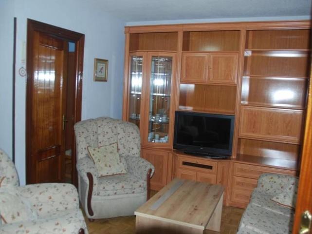 Apartamento en venta en San Sebastián de los Reyes, La viña photo 0