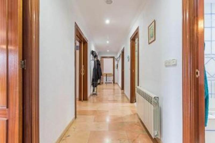 Edificio en venta en Ogíjares, Centro photo 0