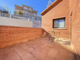 Bungalow en venta en Terrassa, Can Palet de Vista Alegre photo 0