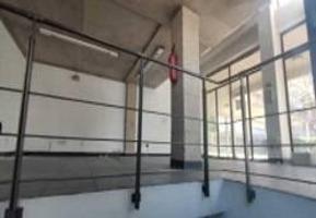 Local comercial en venta en Pamplona, Casco Viejo photo 0