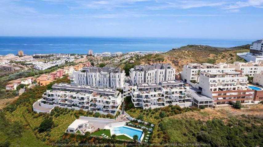 Piso en venta en Manilva, Puerto de la Duquesa photo 0