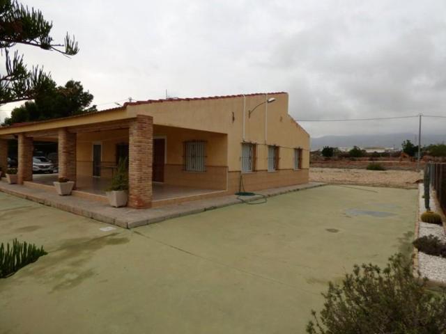 Chalet en venta en Crevillent, CACHAPET photo 0