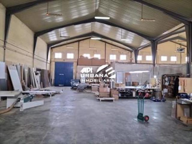 Nave industrial en venta en Lucena, Carretera Córdoba Málaga, 14900 photo 0