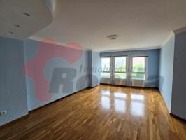 Piso en venta en Lugo photo 0