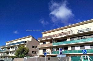 Piso en venta en Puente la Reina-Gares, Puente La Reina photo 0