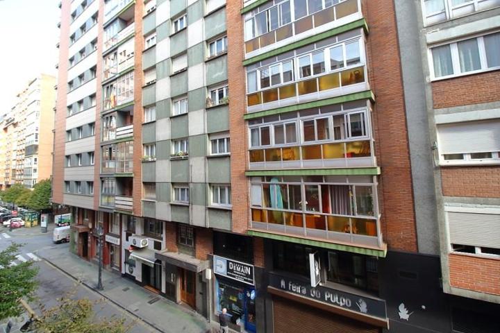 Piso en venta en Gijón, Gijón photo 0