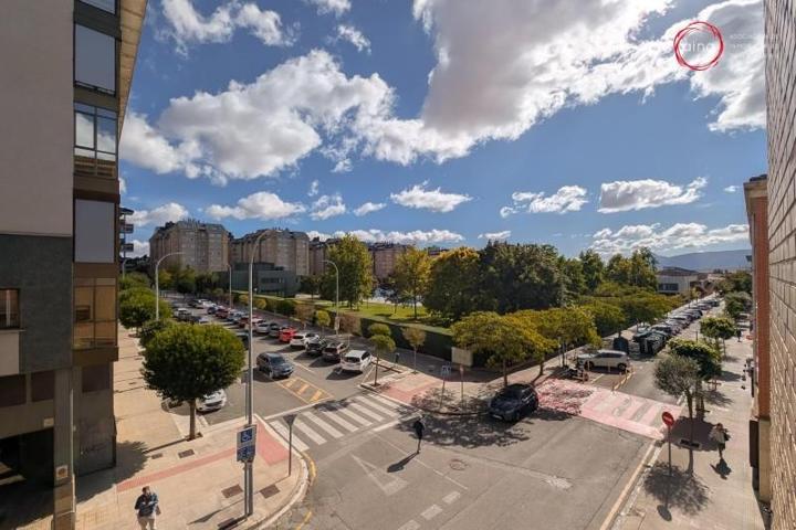 Piso en venta en Zizur Mayor-Zizur Nagusia, Junto a Ayuntamiento photo 0