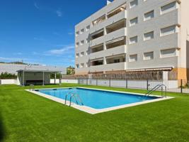 Piso en venta en Calafell, Platja Calafell photo 0