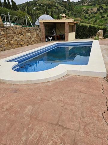 Casa con terreno en venta en Villanueva de la Concepción, South of spain photo 0