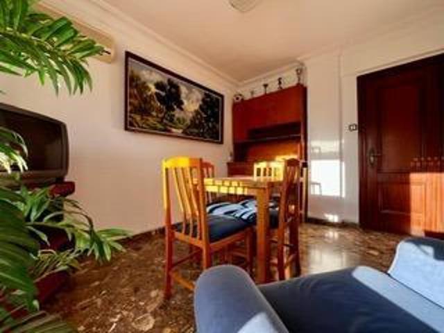 Piso en venta en Valencia, Benicalap photo 0