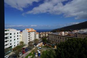 Casa en venta en La Orotava, Centro photo 0