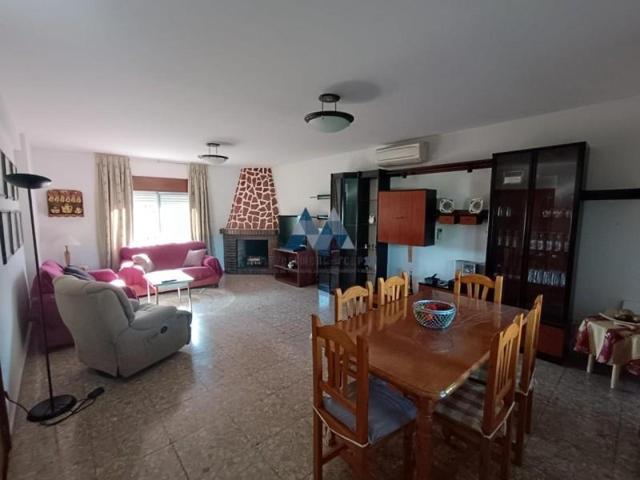 Chalet en venta en Yuncos, Calle Codorniz, 45210 photo 0