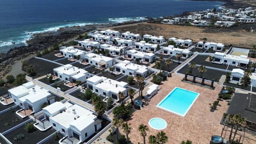 Bungalow en venta en Yaiza, Playa Blanca photo 0