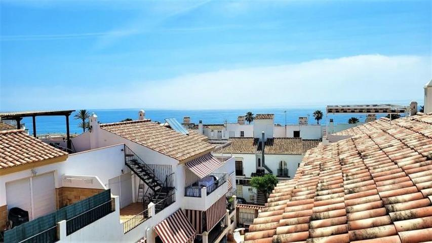 Atico Duplex en venta en Estepona, Arroyo Enmedio photo 0