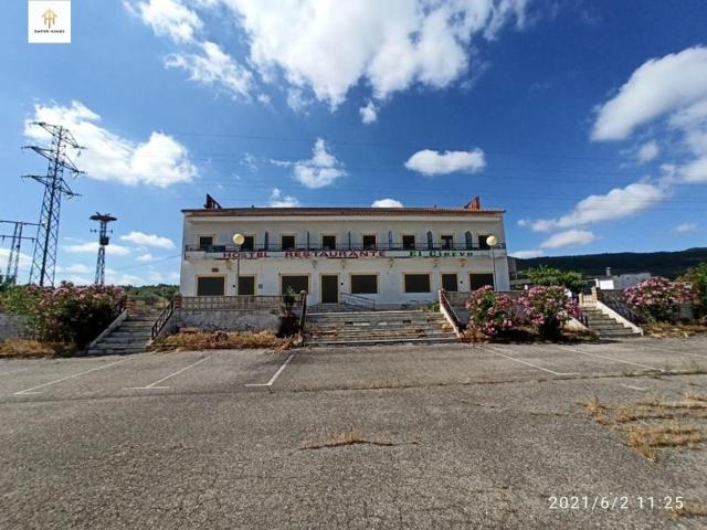 Edificio en venta en Aliseda, N-521 photo 0