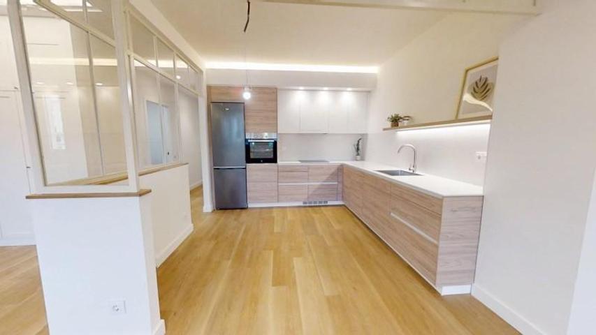 Piso en venta en Ferrol, Plaza de España photo 0