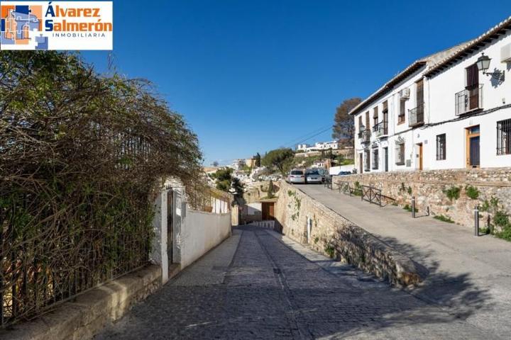 Adosada en venta en Granada, Gran via photo 0