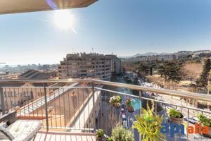 Piso en venta en Mataró, Centro photo 0