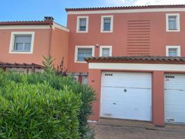 Casa en venta en Reus, Urbanización Golf Aigüesverds photo 0