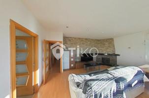 Casa en venta en Abrera photo 0