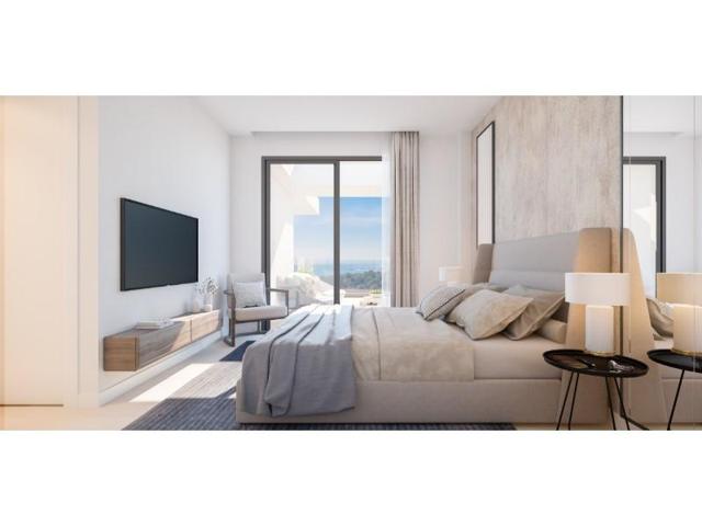 Apartamento en venta en Fuengirola photo 0