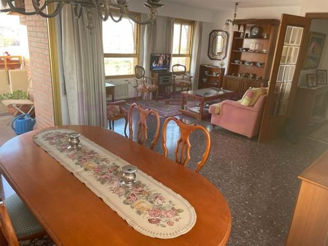 Piso en venta en Valencia, Beteró photo 0