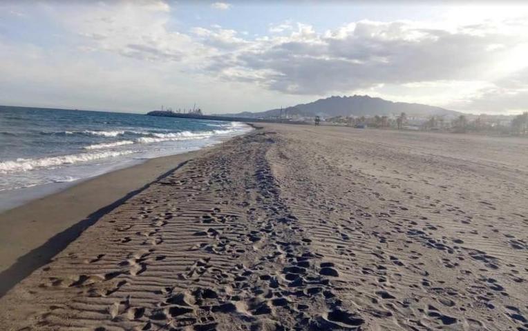 Piso en venta en Garrucha, 2ªLINEA DE PLAYA photo 0