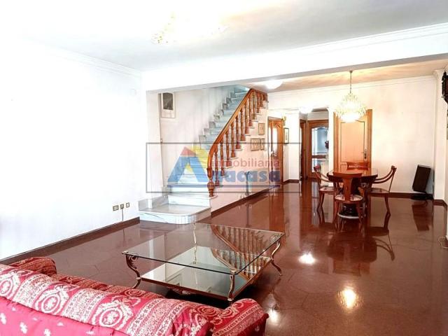 Adosada en venta en Oliva, Carretera de Gabriel Císcar, 46780 photo 0