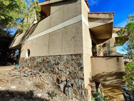 Casa en venta en Torrelles de Llobregat, Torrelles de llobregat photo 0