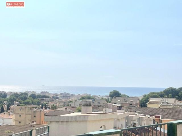 Adosada en venta en Segur de Calafell, Centro photo 0