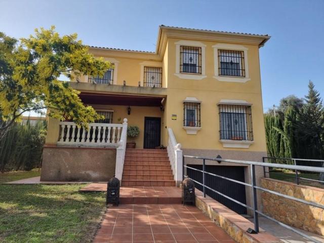 Chalet en venta en Córdoba, Alcolea photo 0