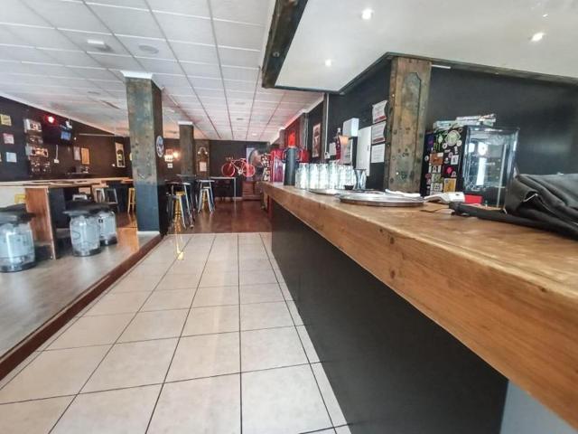 Local comercial en venta en Altea, Altea photo 0