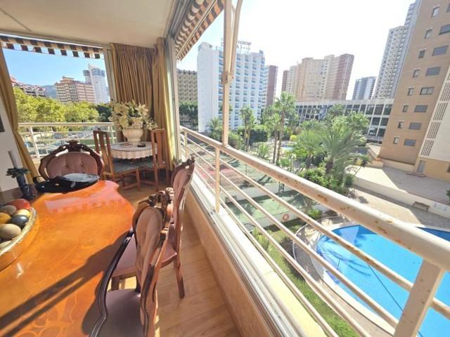Piso en venta en Benidorm, Levante photo 0